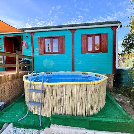 Beautiful In With Stunning Views Domek alpejski *