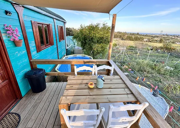 Sleeps 2 - Pool Balcony Mountain Views Chalet Estepona