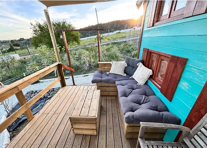 Chalet Sleeps 2 - Pool Balcony Mountain Views